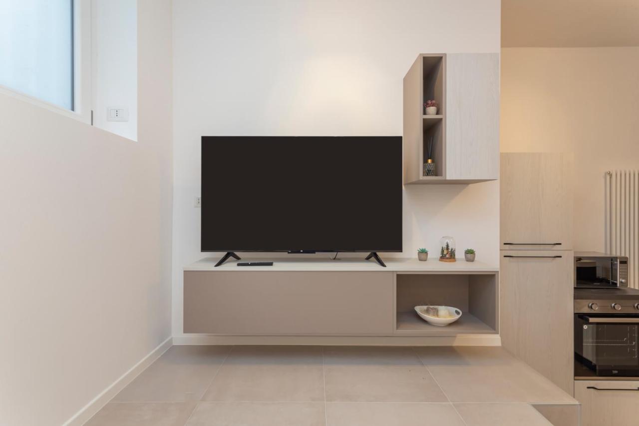 I Host Apartment - Val Strona 6 มิลาน ภายนอก รูปภาพ